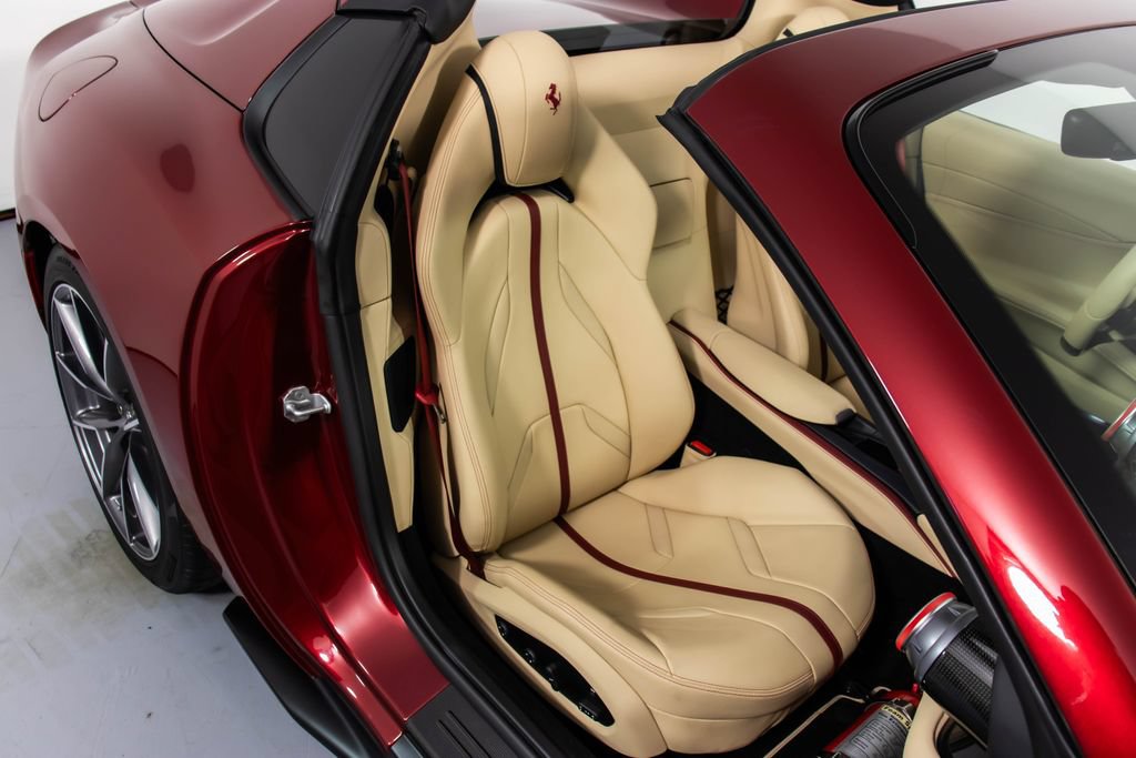Certified 2022 Ferrari 812 GTS RWD image 54