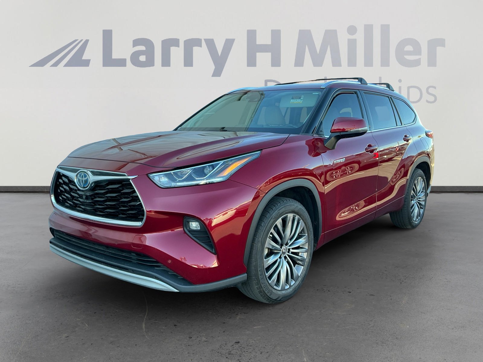 Used 2021 Toyota Highlander Platinum
