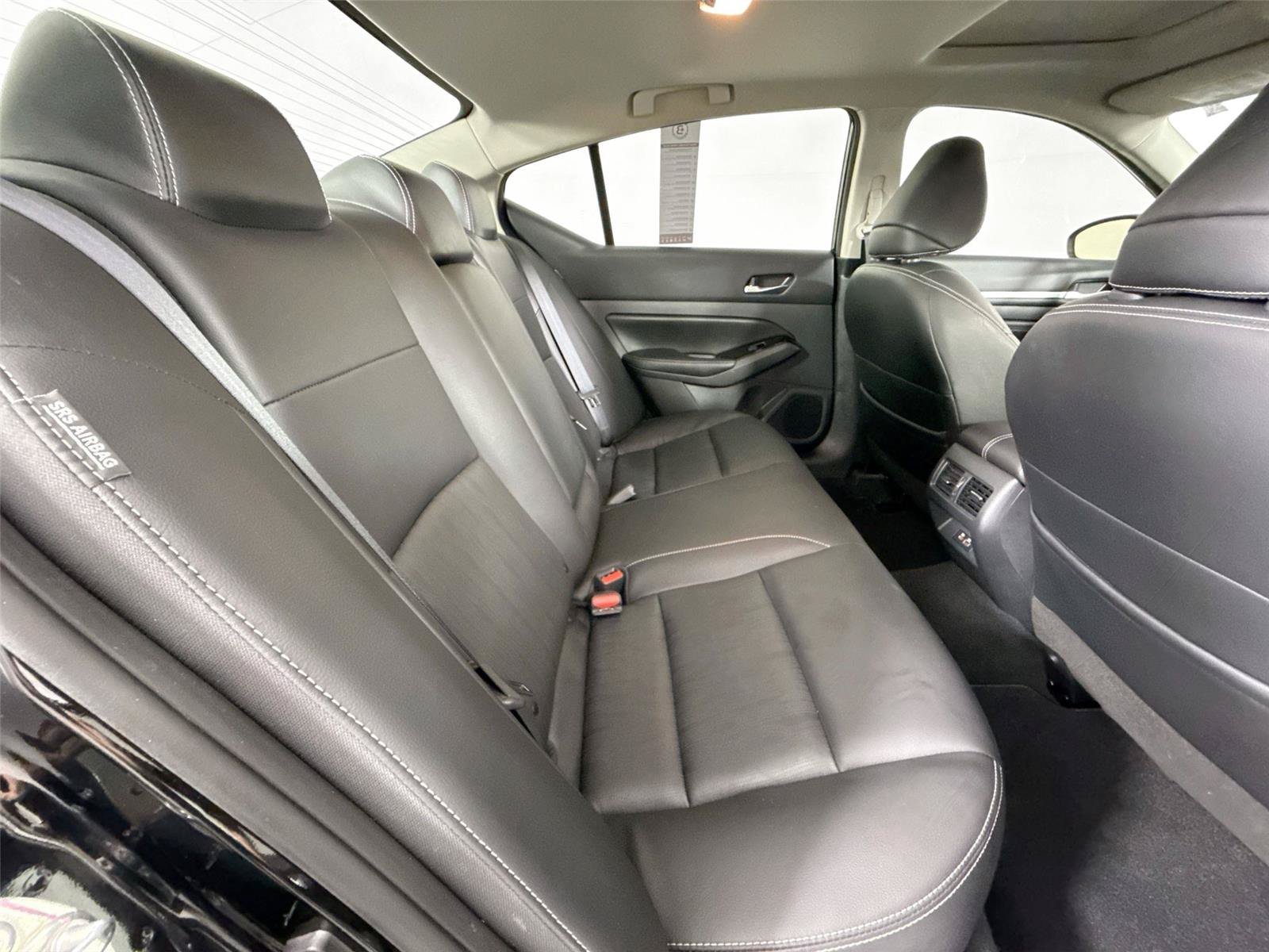 Used 2022 Nissan Altima 2.5 SL FWD image 39