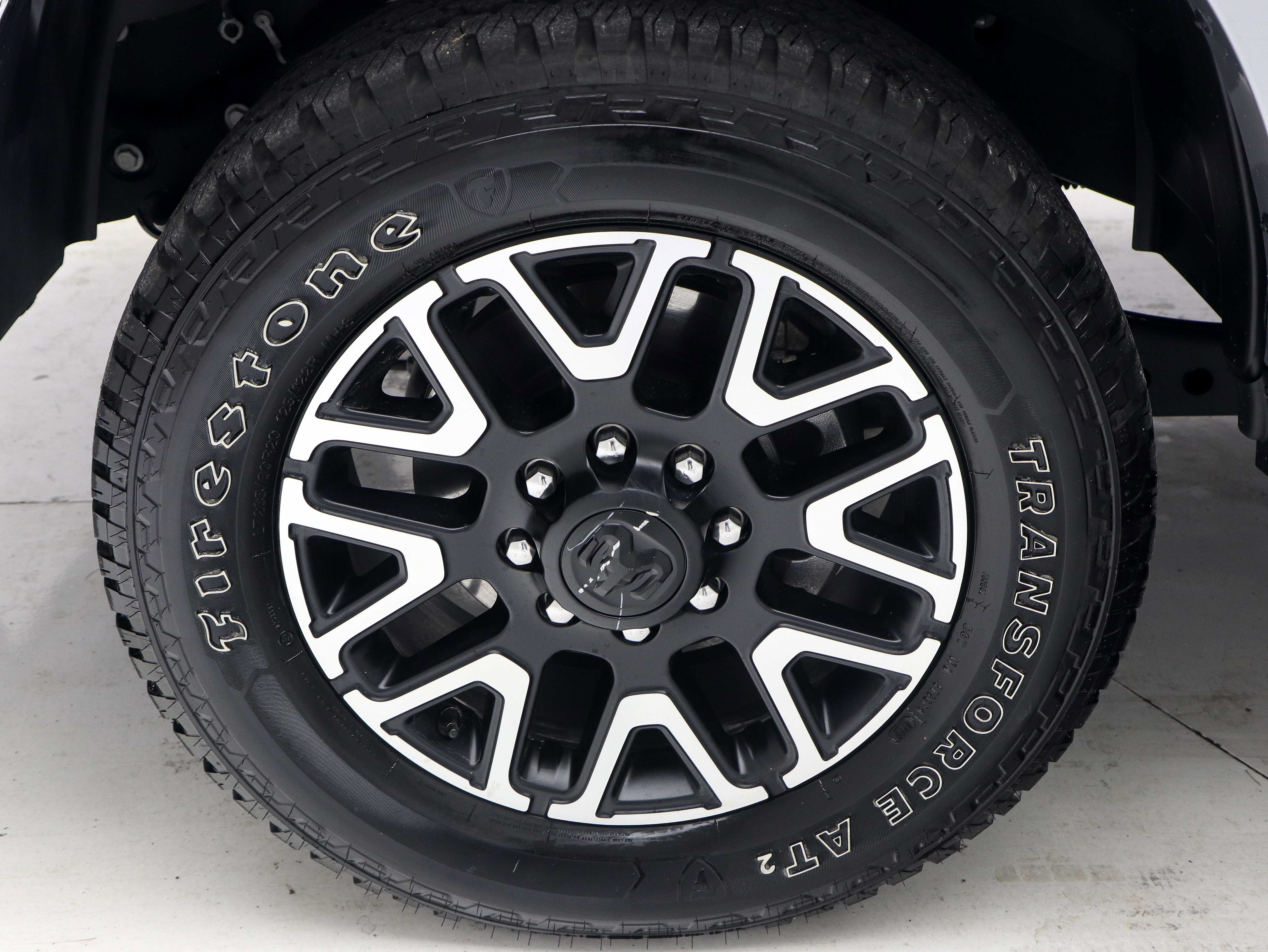 Used 2026 RAM 2500 Limited AWD/4WD image 29