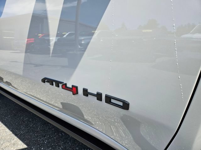 New 2026 GMC Sierra 2500 AT4 w/ Max Trailering Package AWD/4WD image 11