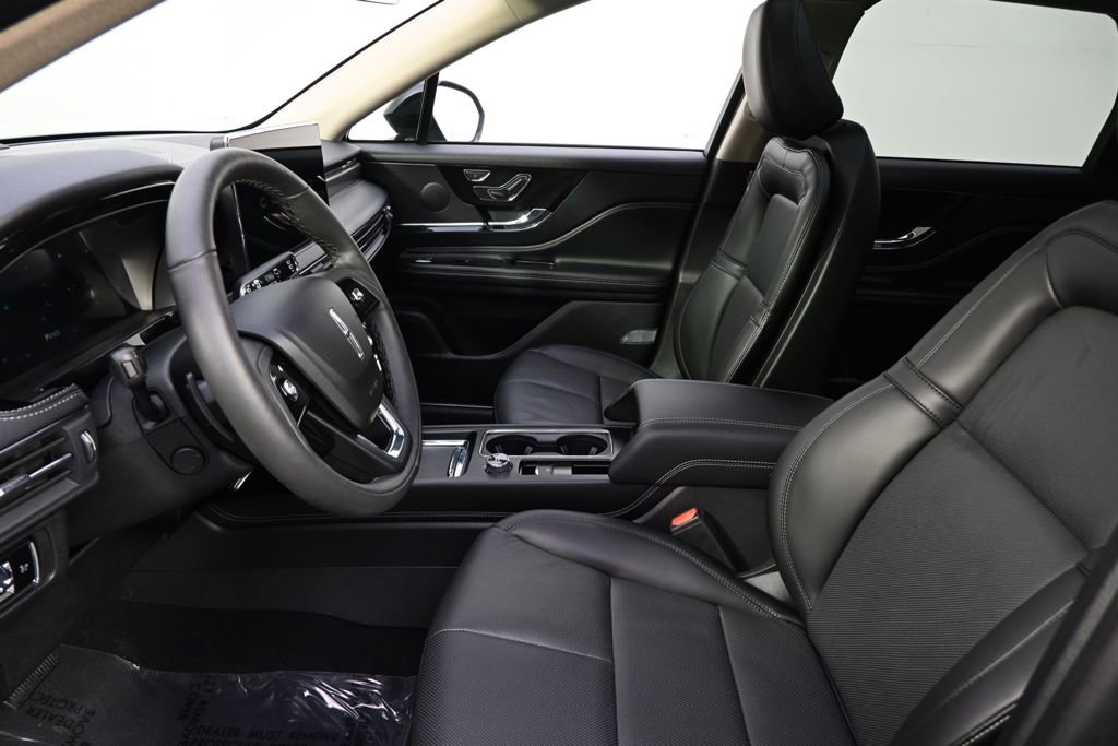 New 2026 Lincoln Corsair Reserve w/ Jet Appearance Package image 13