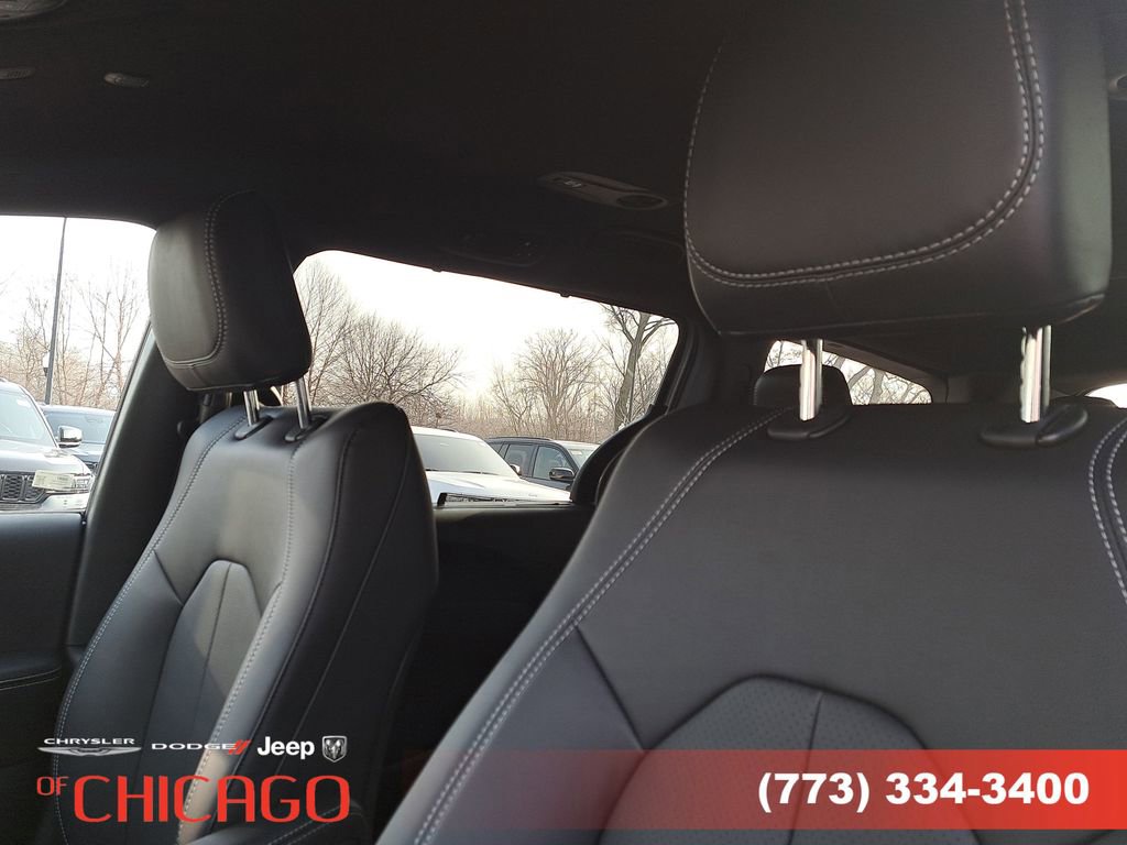 New 2026 Chrysler Pacifica Select image 19