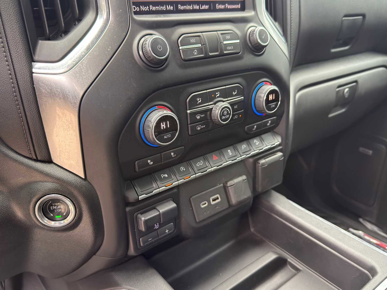 Used 2020 Chevrolet Silverado 1500 LT Trail Boss AWD/4WD image 13