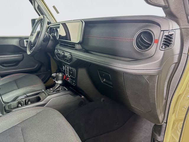 Used 2025 Jeep Wrangler Unlimited Rubicon AWD/4WD image 29