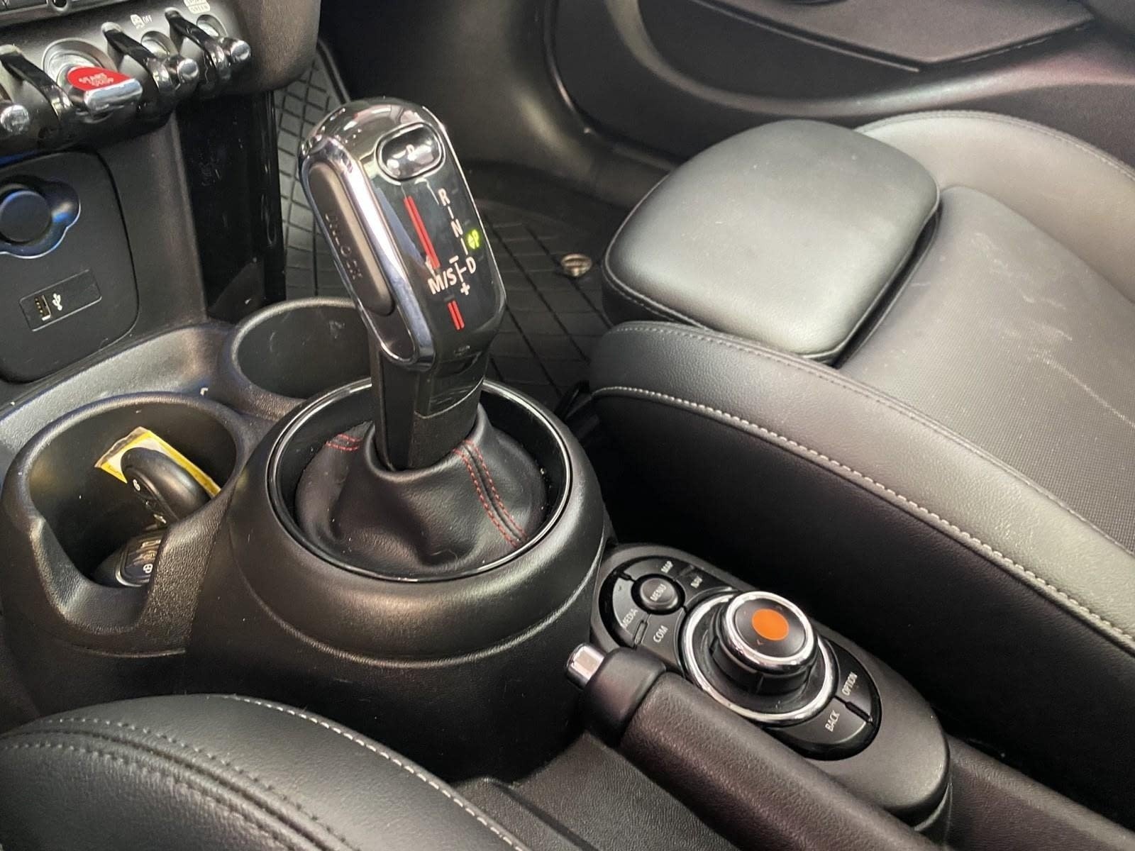 Used 2021 MINI Cooper S w/ 6.5" Touchscreen Package FWD image 21