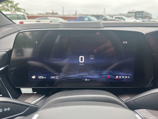 New 2025 Chevrolet Suburban Premier w/ Sun And Tow Package image 20