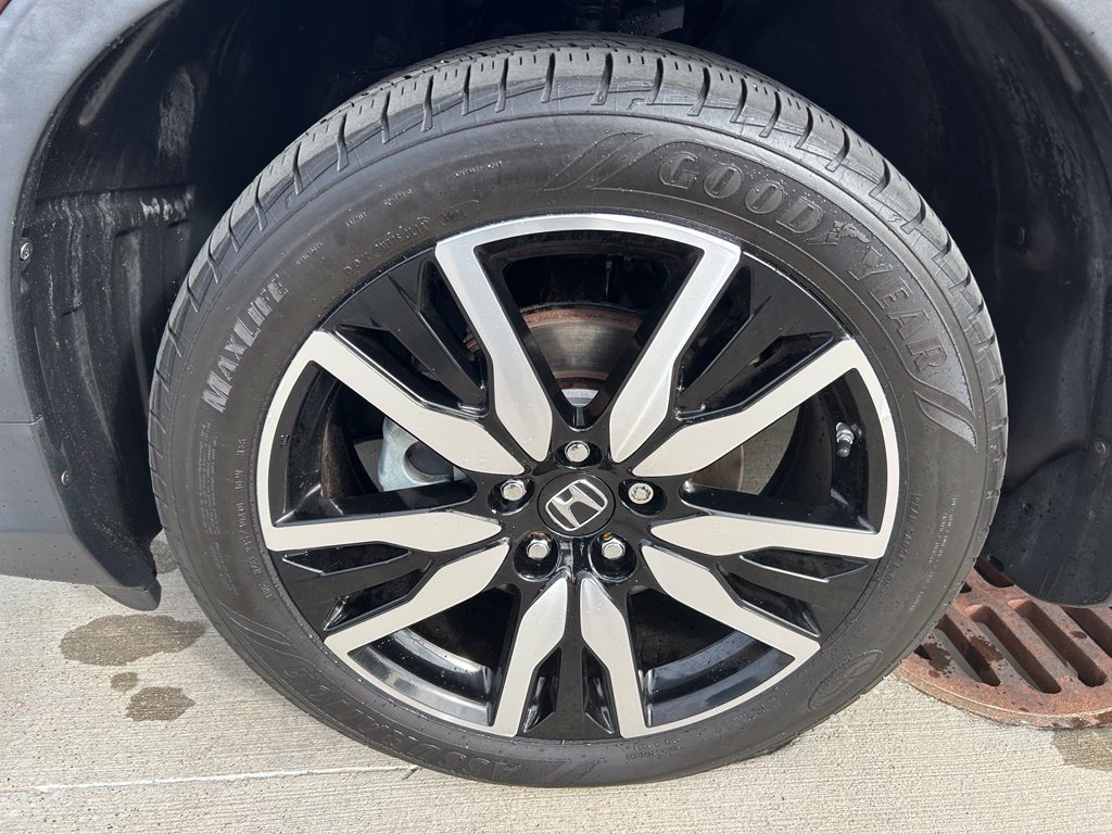 Certified 2019 Honda Pilot Elite image 14