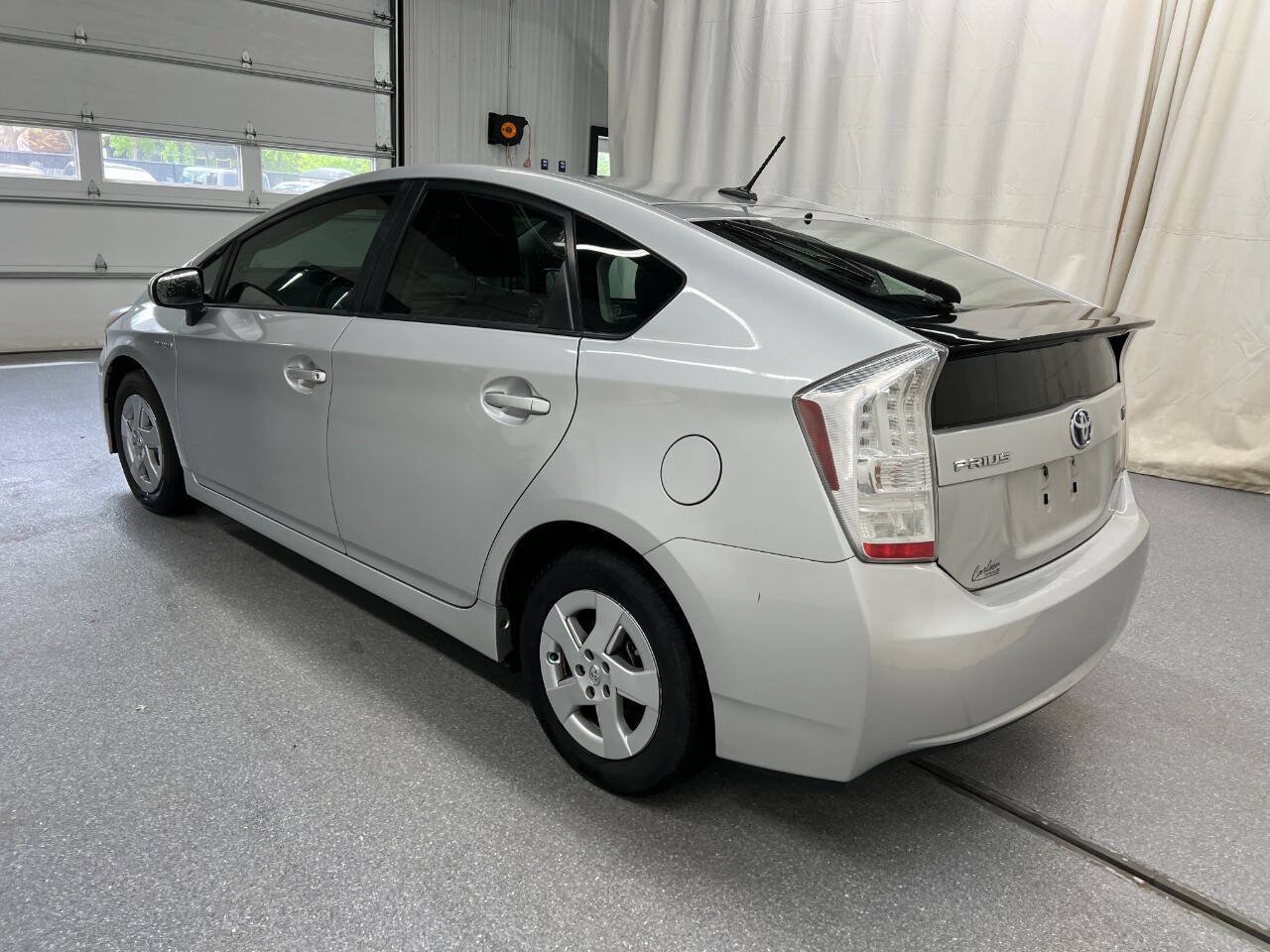 Used 2010 Toyota Prius Four FWD image 6