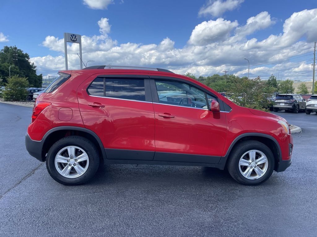 Used 2015 Chevrolet Trax LT w/ LT Plus Package AWD/4WD image 4