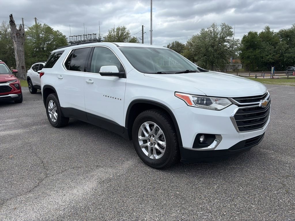 Used 2021 Chevrolet Traverse LT image 4
