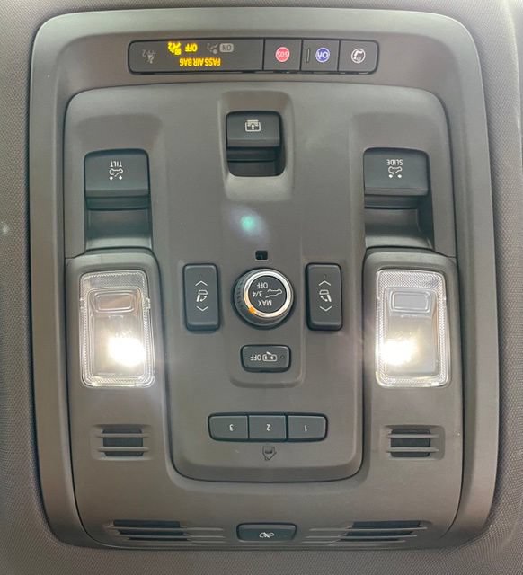 Used 2022 Cadillac Escalade Premium Luxury AWD/4WD image 26