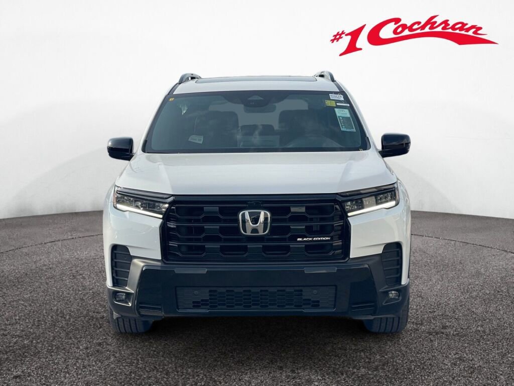 New 2026 Honda Pilot Black Edition image 2