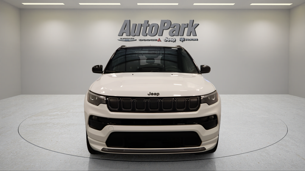 Certified 2022 Jeep Compass High Altitude AWD/4WD image 3
