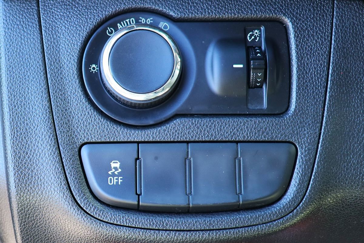 Used 2019 Chevrolet Spark LS FWD image 51
