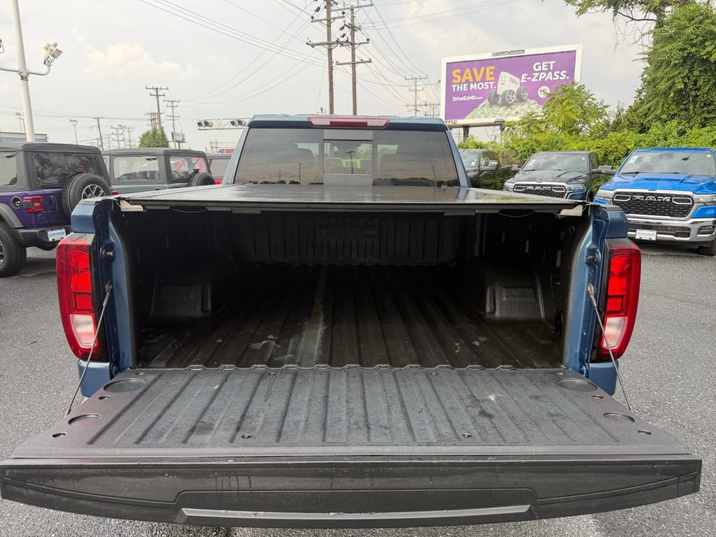 Used 2024 GMC Sierra 1500 Elevation w/ Preferred Package AWD/4WD image 16