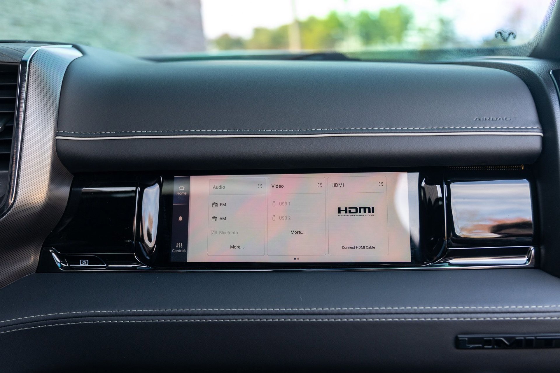 Used 2026 RAM 3500 Limited image 35