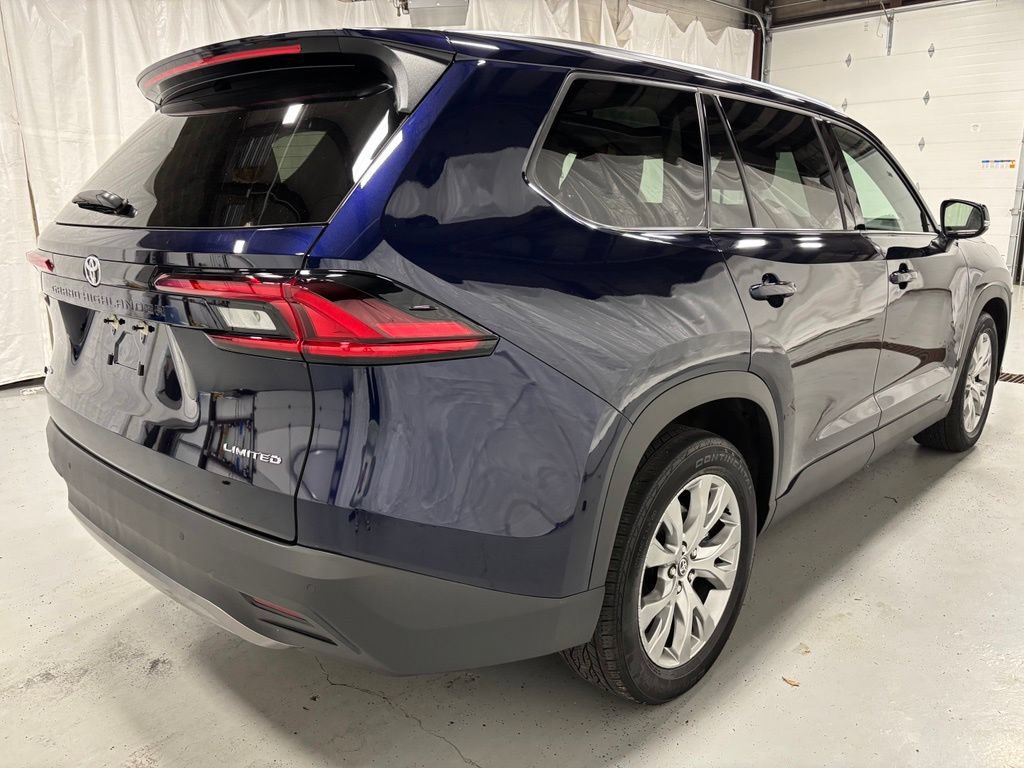 Used 2026 Toyota Grand Highlander AWD image 7