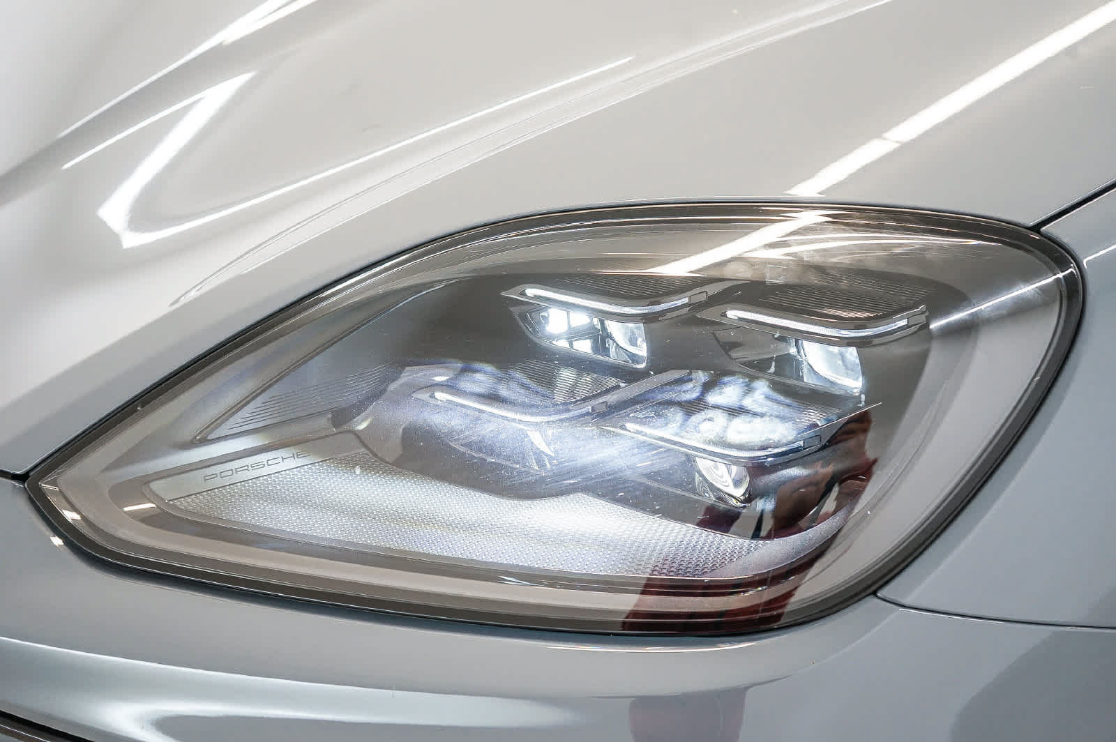 New 2026 Porsche Cayenne GTS AWD/4WD image 15