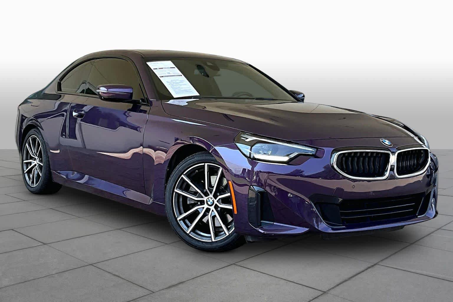 Used 2024 BMW 230i Coupe w/ Convenience Package RWD image 3