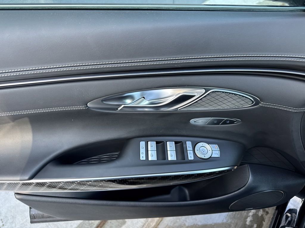 Used 2025 Genesis GV70 3.5T Sport w/ Sport Prestige Package image 21