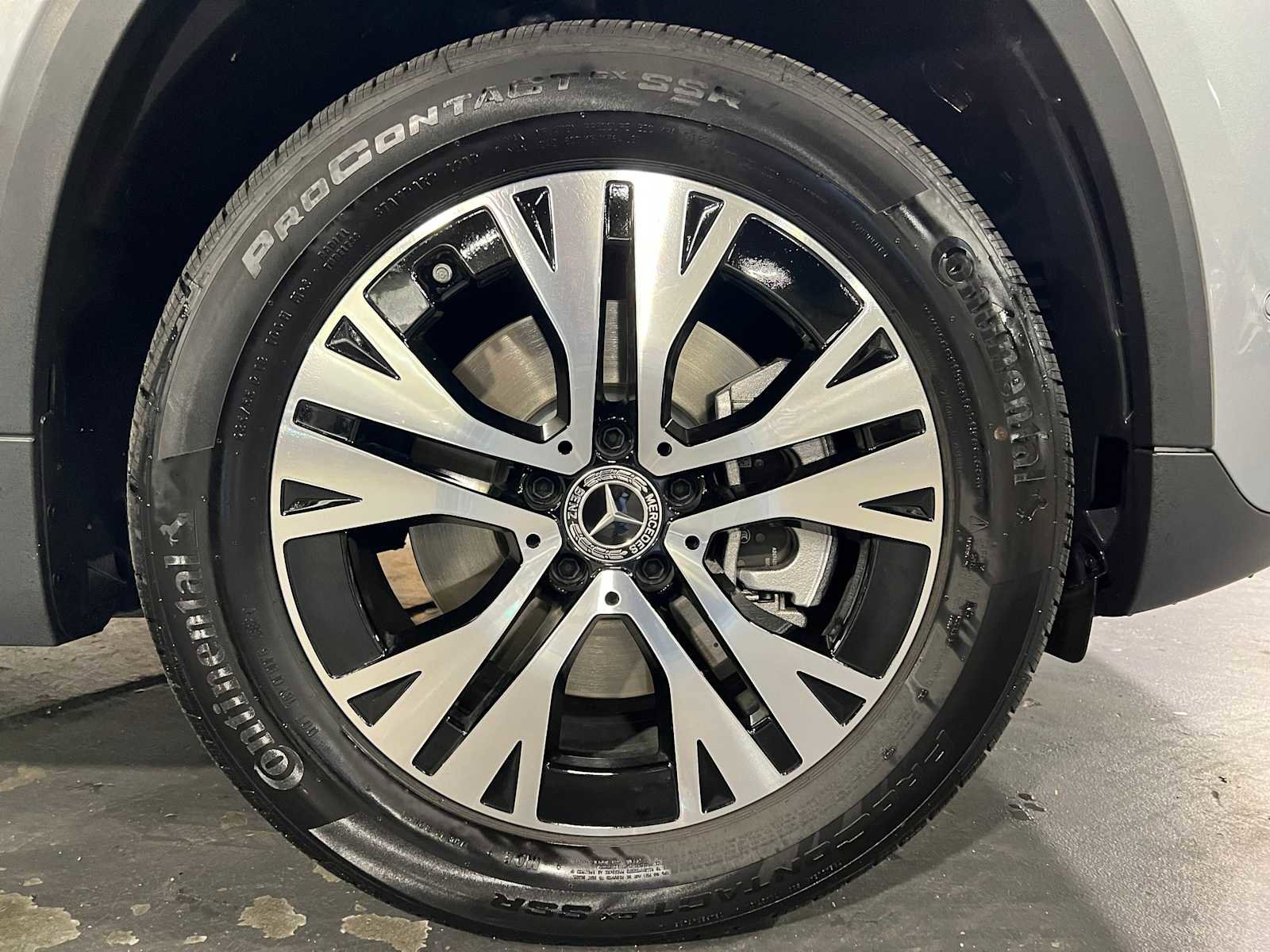 Used 2025 Mercedes-Benz GLA 250 4MATIC image 10