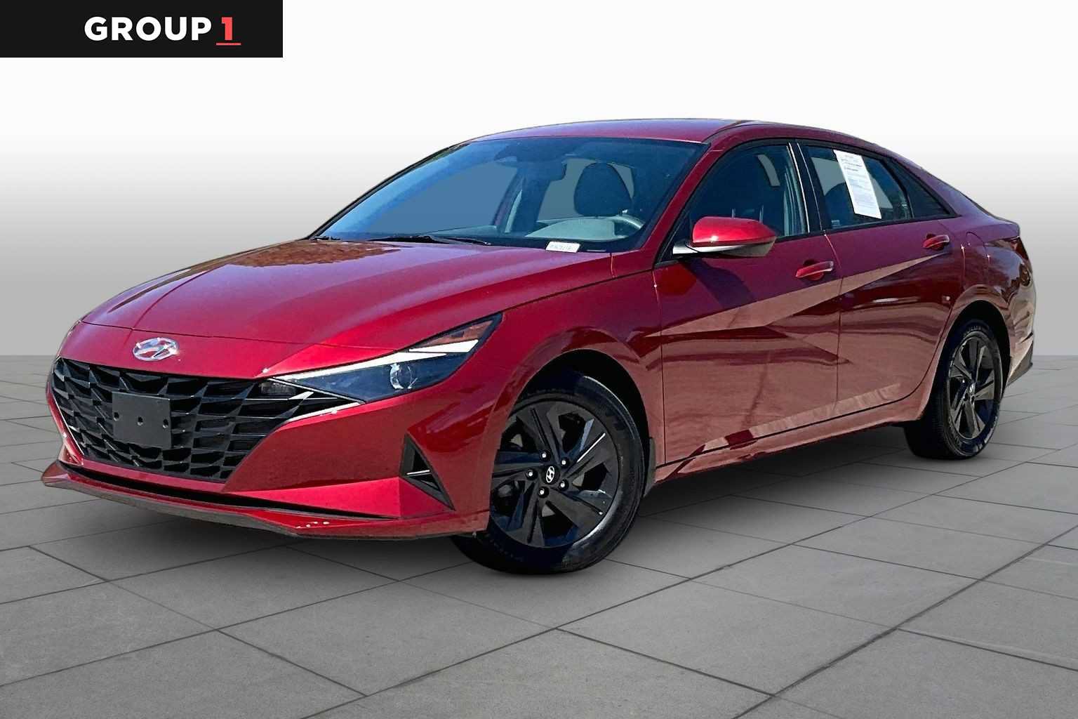 Used 2023 Hyundai Elantra SEL w/ Winter Weather Package