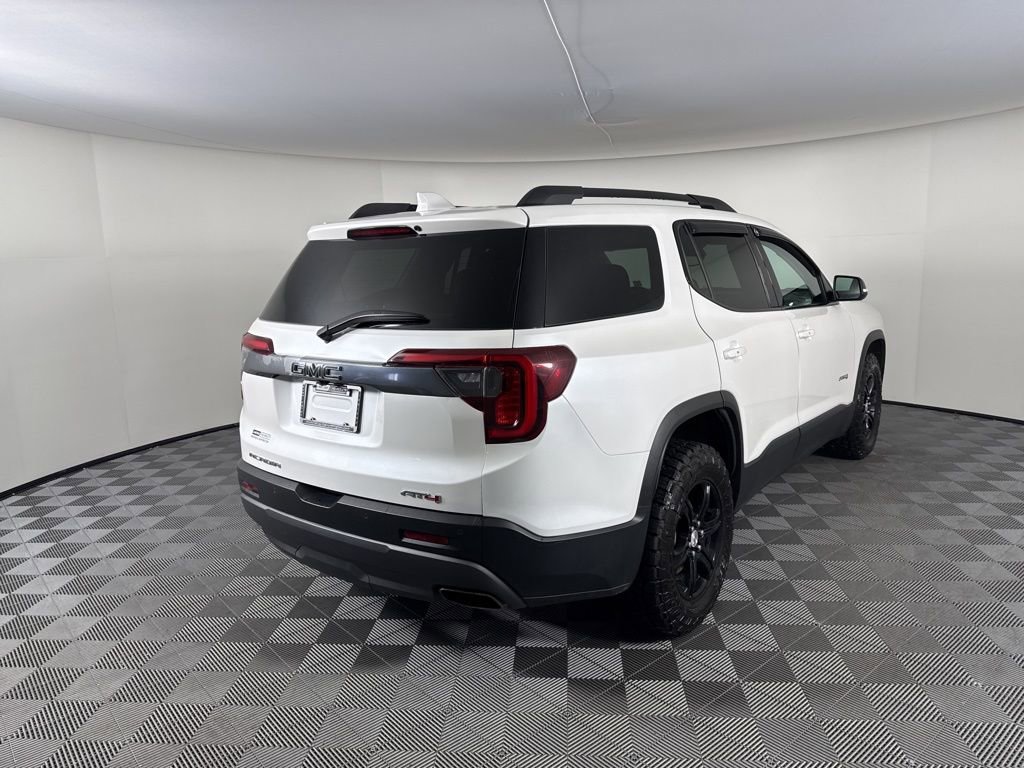 Used 2022 GMC Acadia AT4 w/ GMC Pro Grade Package image 5