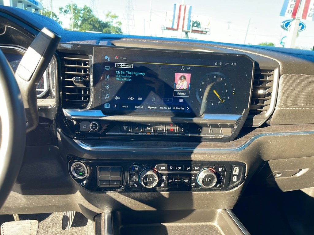 Used 2024 Chevrolet Silverado 2500 LTZ w/ LTZ Plus Package image 22