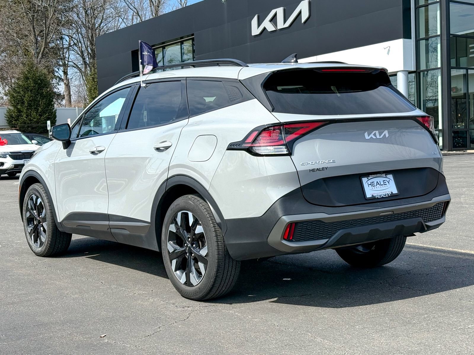 Certified 2023 Kia Sportage X-Line w/ X-Line Premium Package image 5