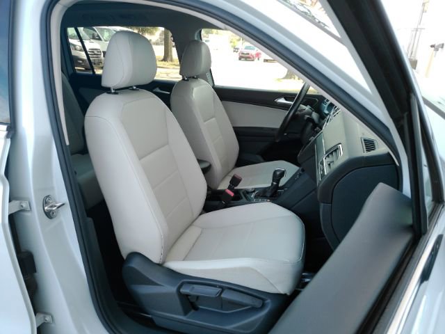 Used 2018 Volkswagen Tiguan SEL image 20