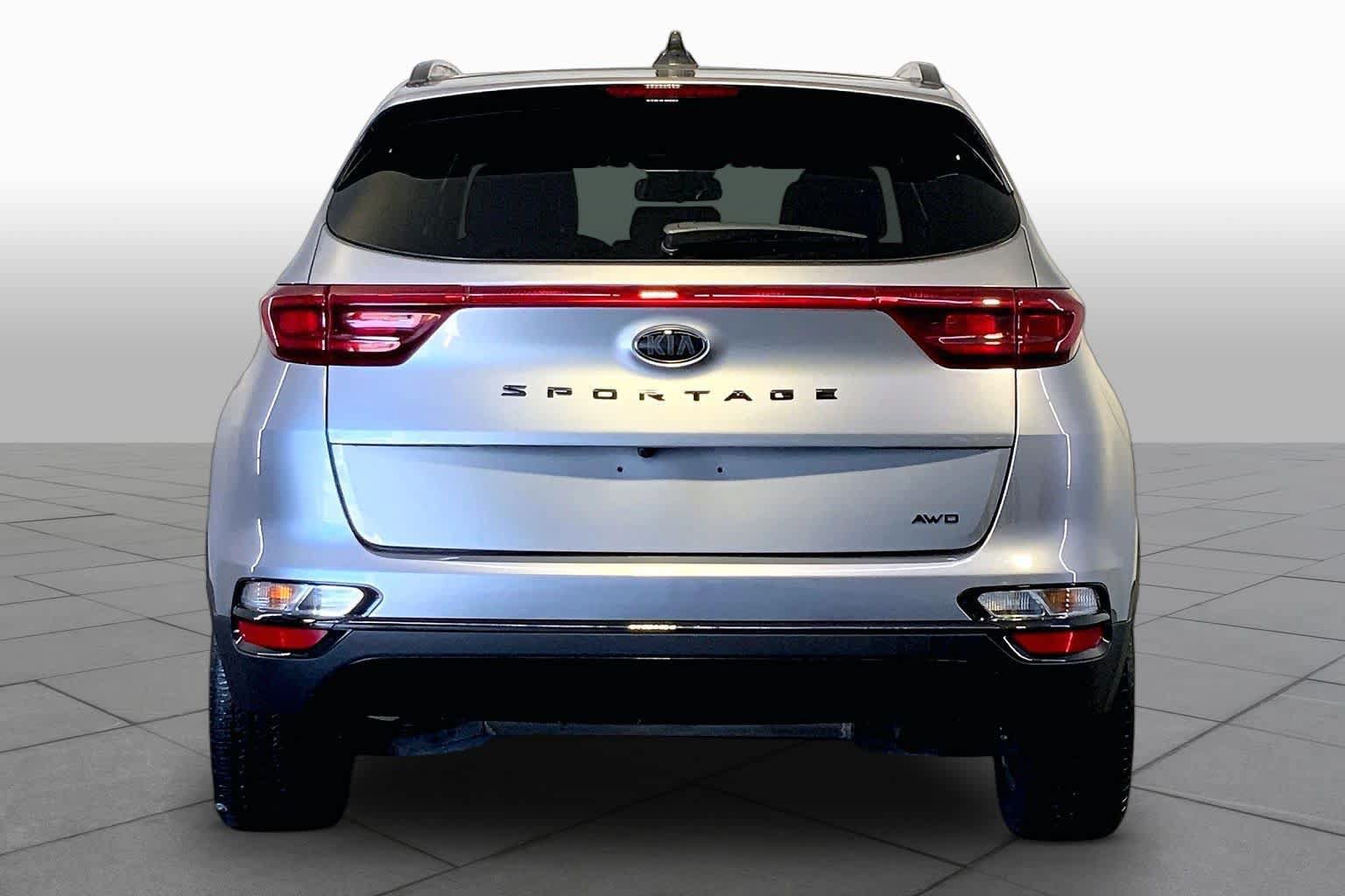 Used 2022 Kia Sportage Nightfall Edition AWD/4WD image 5