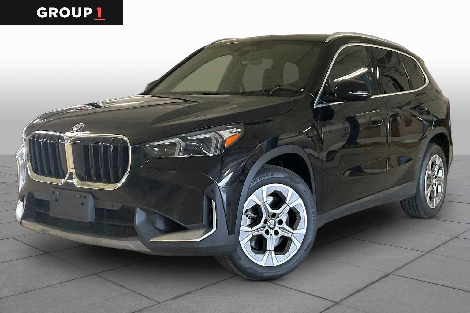 Used 2023 BMW X1 xDrive28i AWD/4WD image 1
