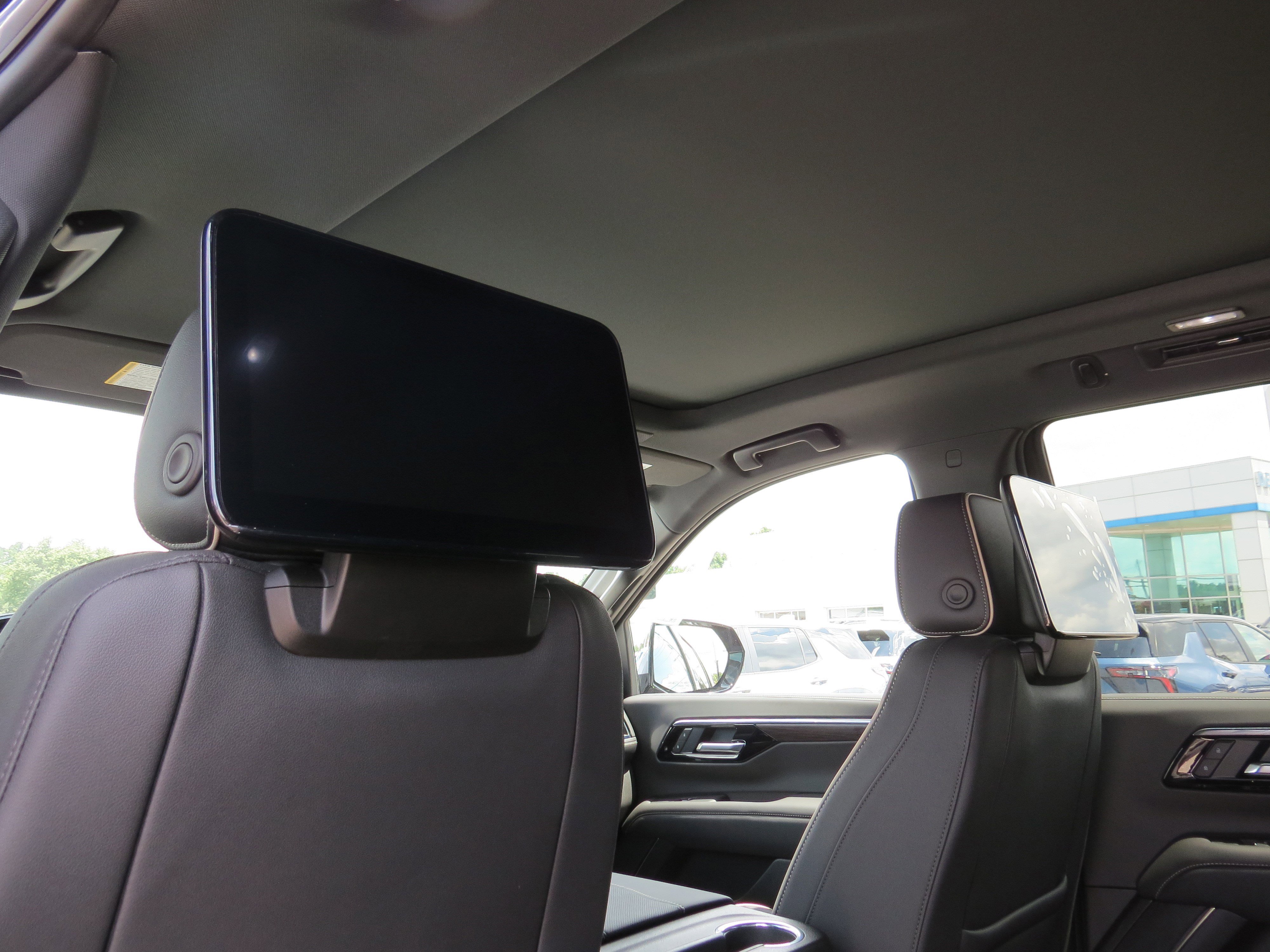 New 2025 Chevrolet Tahoe Premier image 21