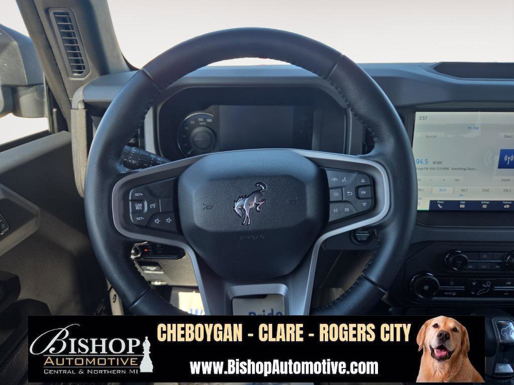 Used 2024 Ford Bronco Big Bend image 24