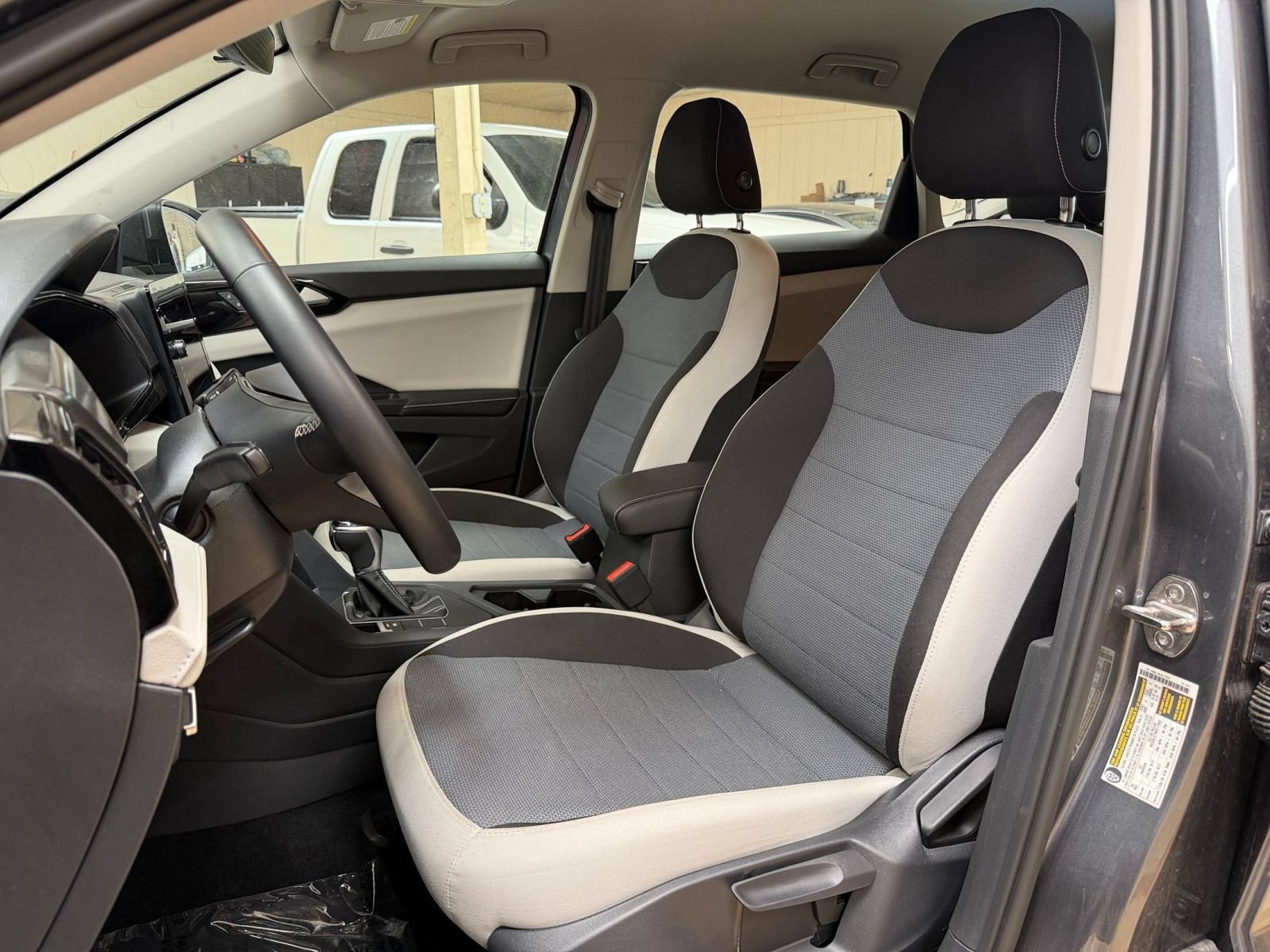 Used 2026 Volkswagen Taos S FWD image 29