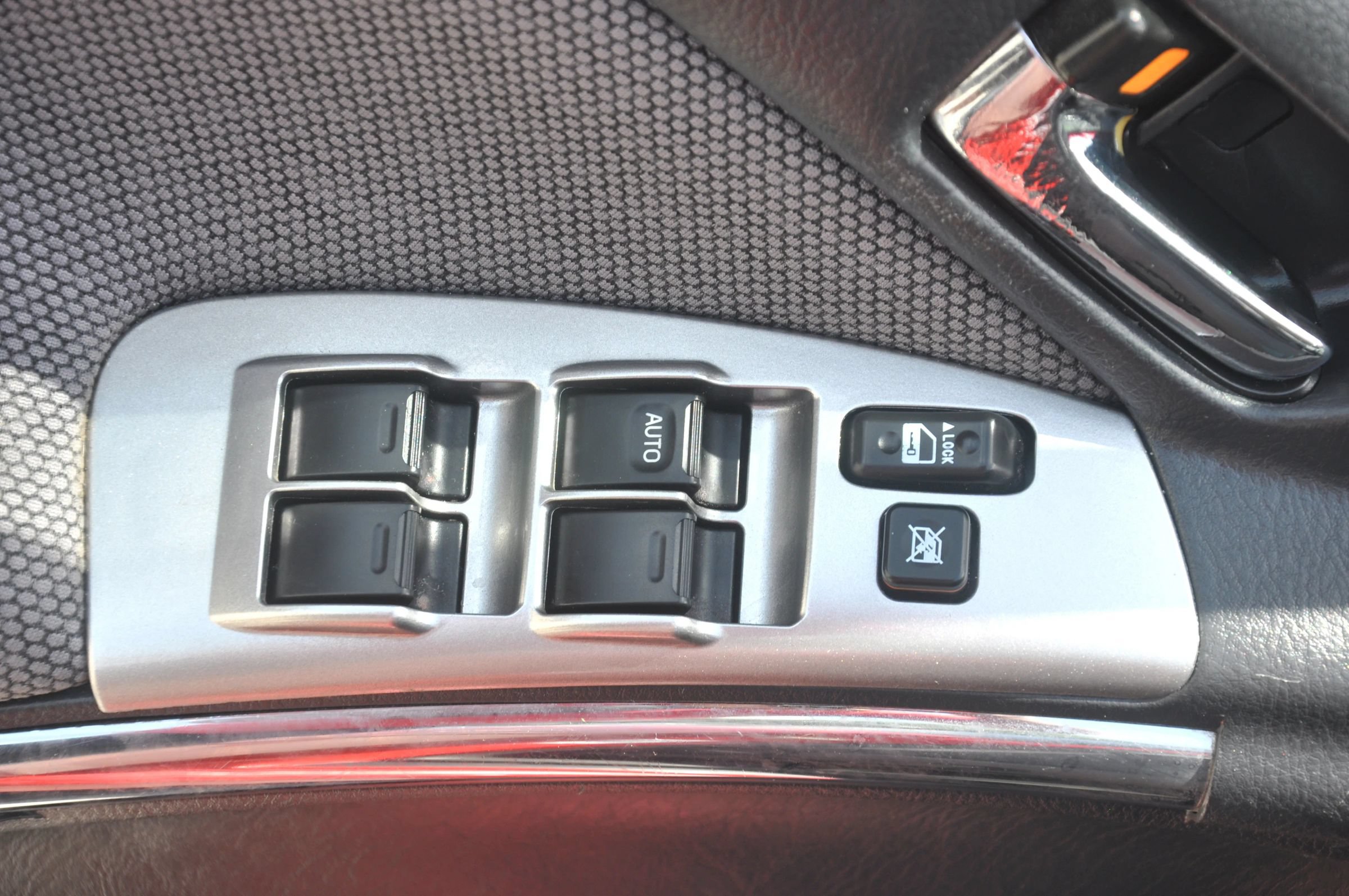 Used 2003 Toyota Matrix XR FWD image 39