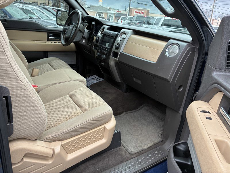 Used 2012 Ford F150 XLT w/ XLT Chrome Pkg image 19