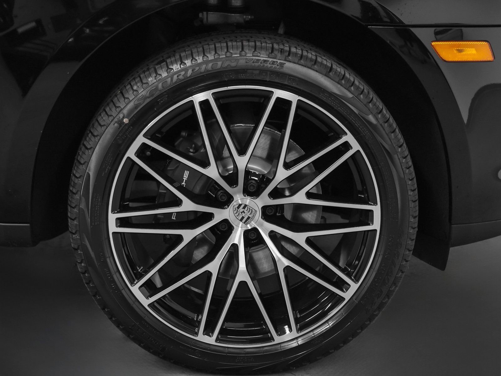 New 2026 Porsche Macan image 15