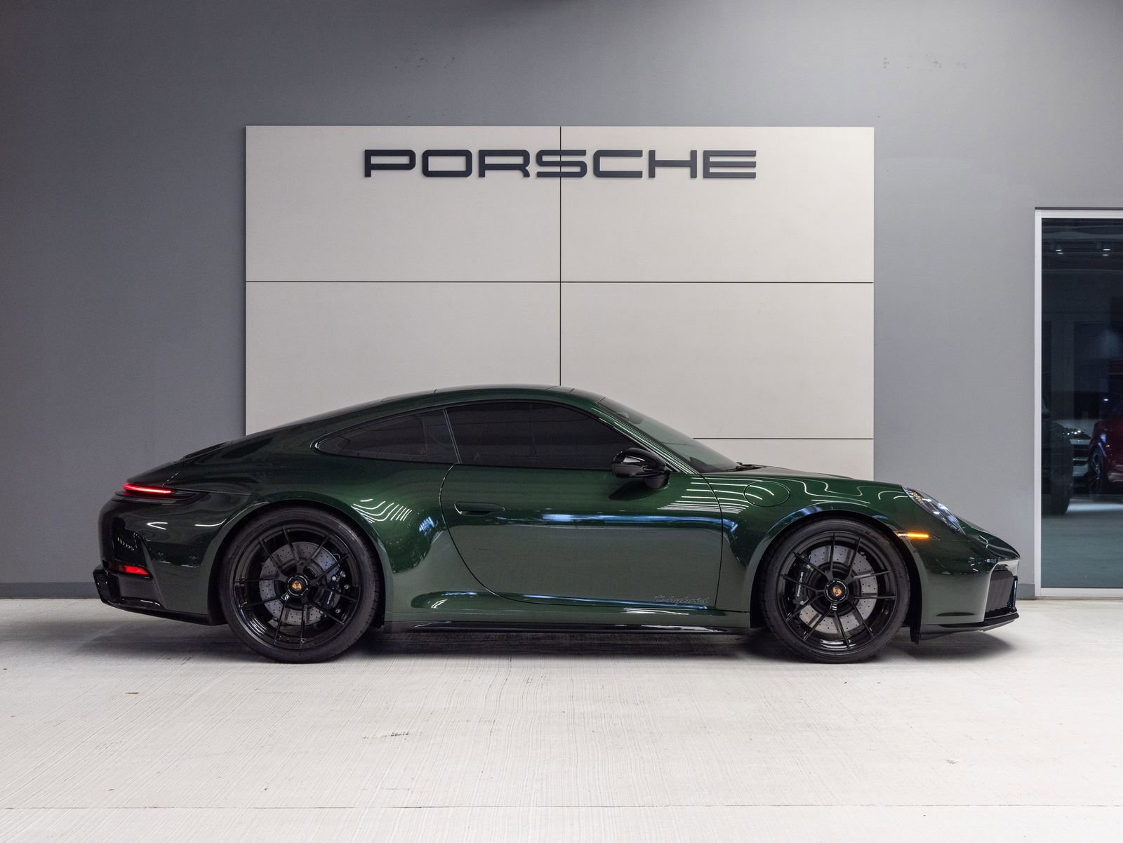 Certified 2026 Porsche 911 Carrera GTS RWD image 8