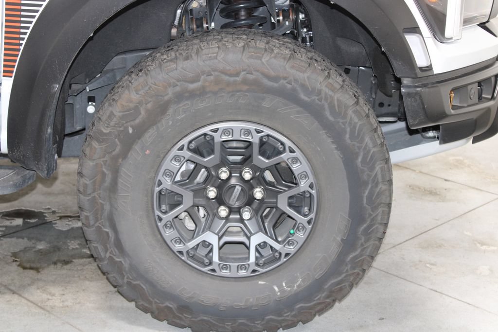Used 2025 Ford F150 Raptor w/ Equipment Group 803A Raptor R AWD/4WD image 13