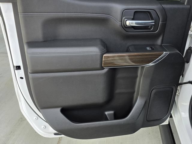 Used 2019 Chevrolet Silverado 1500 RST w/ All-Star Edition AWD/4WD image 38