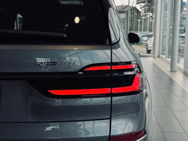 New 2026 BMW X7 xDrive40i w/ M Sport Package image 7