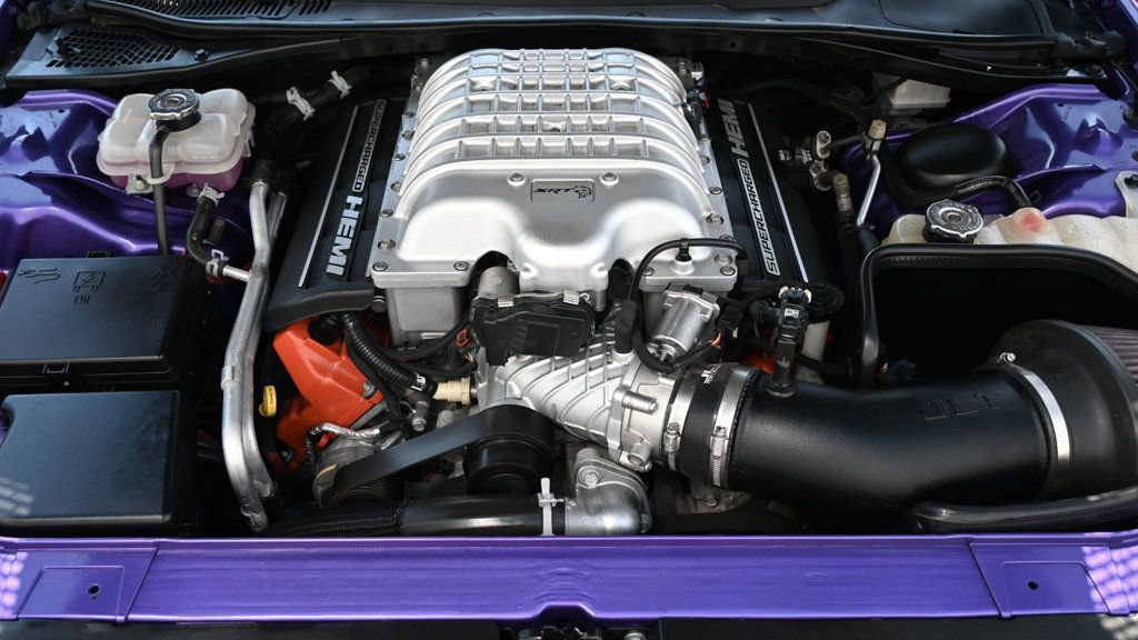 Used 2016 Dodge Challenger SRT Hellcat image 21