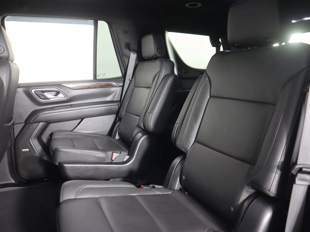 Used 2022 Chevrolet Tahoe LT w/ Luxury Package image 34