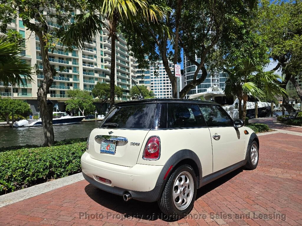 Used 2012 MINI Cooper Hardtop image 9