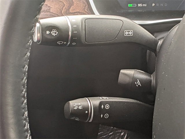 Used 2017 Tesla Model S 60 image 24