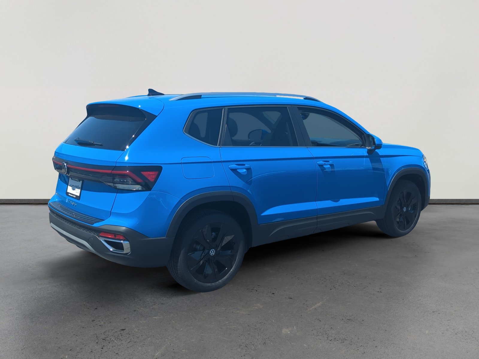 New 2025 Volkswagen Taos SE image 5