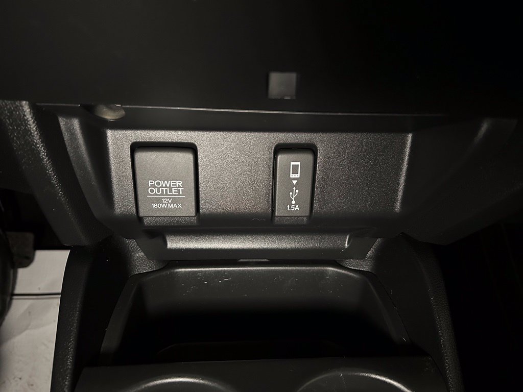 Used 2018 Honda Fit Sport image 31