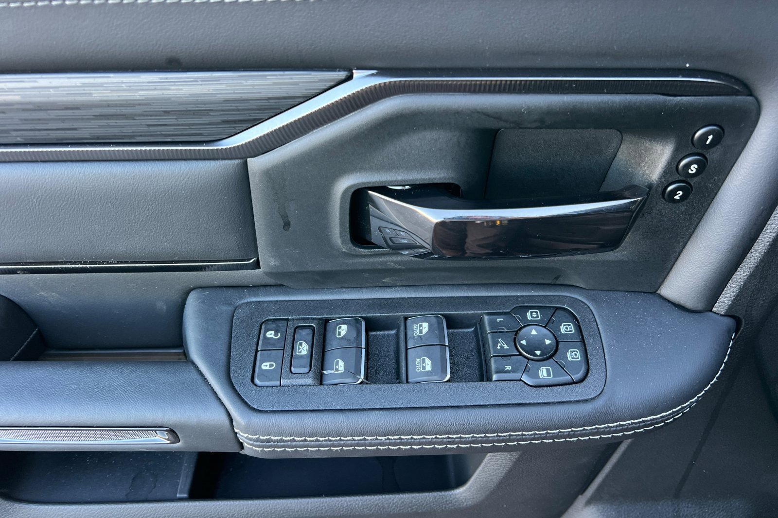 New 2026 RAM 2500 Rebel w/ Rebel Level 2 Equipment Group image 9